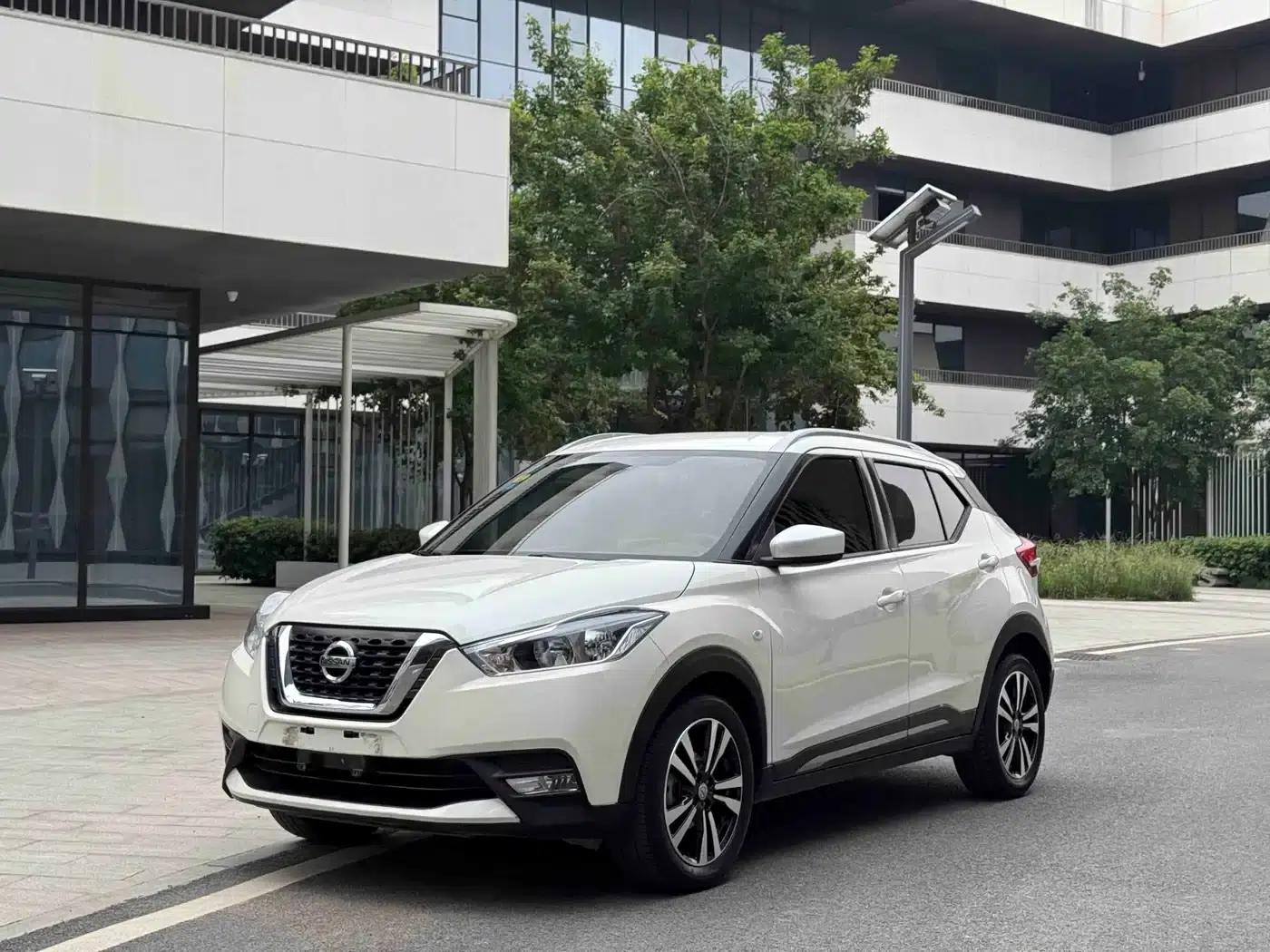 Nissan Kicks 2017 1.5L CVT Cool Edition — миниатюра 1