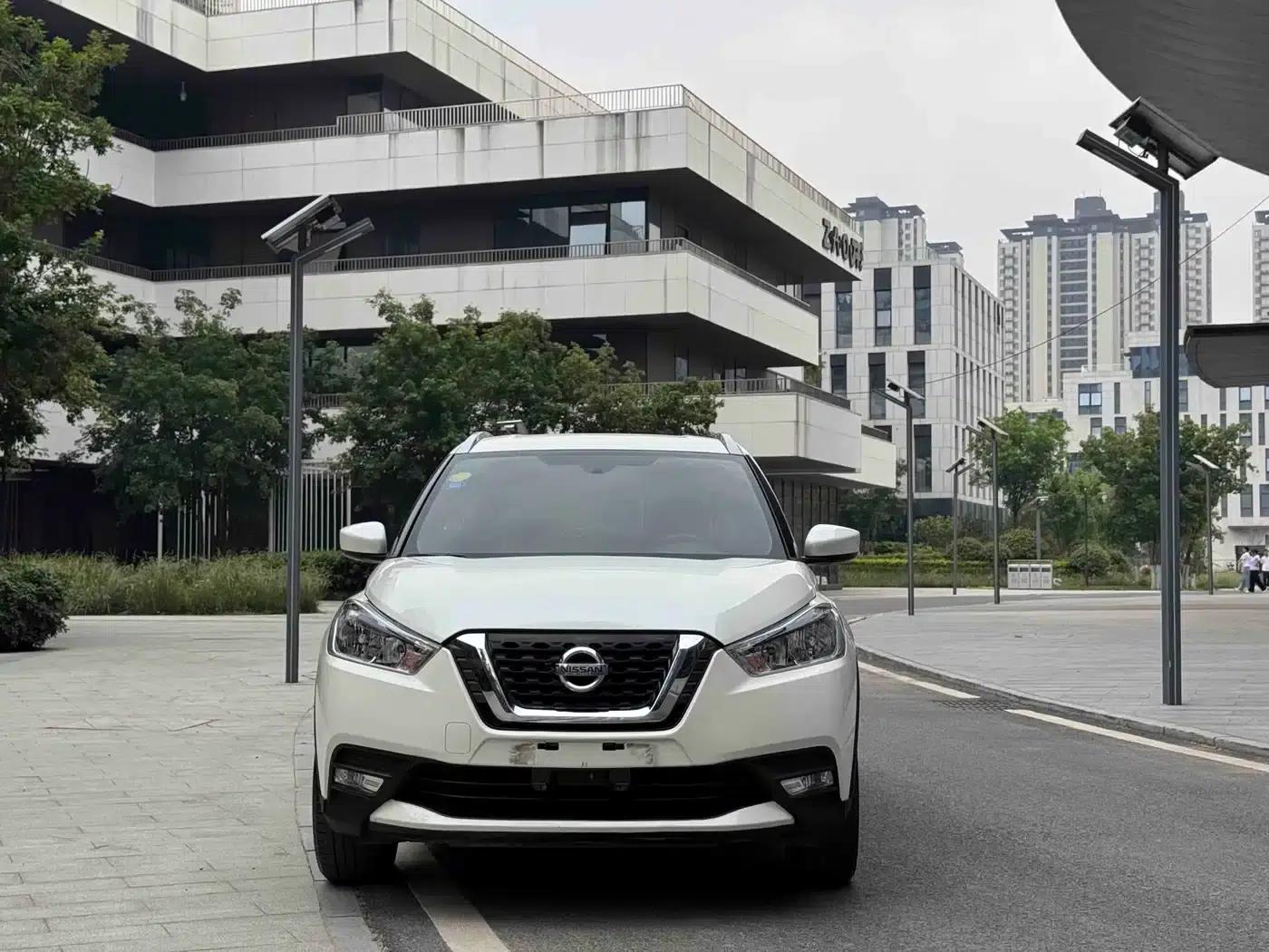 Nissan Kicks 2017 1.5L CVT Cool Edition — миниатюра 2