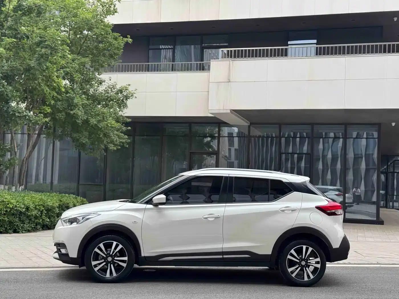 Nissan Kicks 2017 1.5L CVT Cool Edition — миниатюра 16