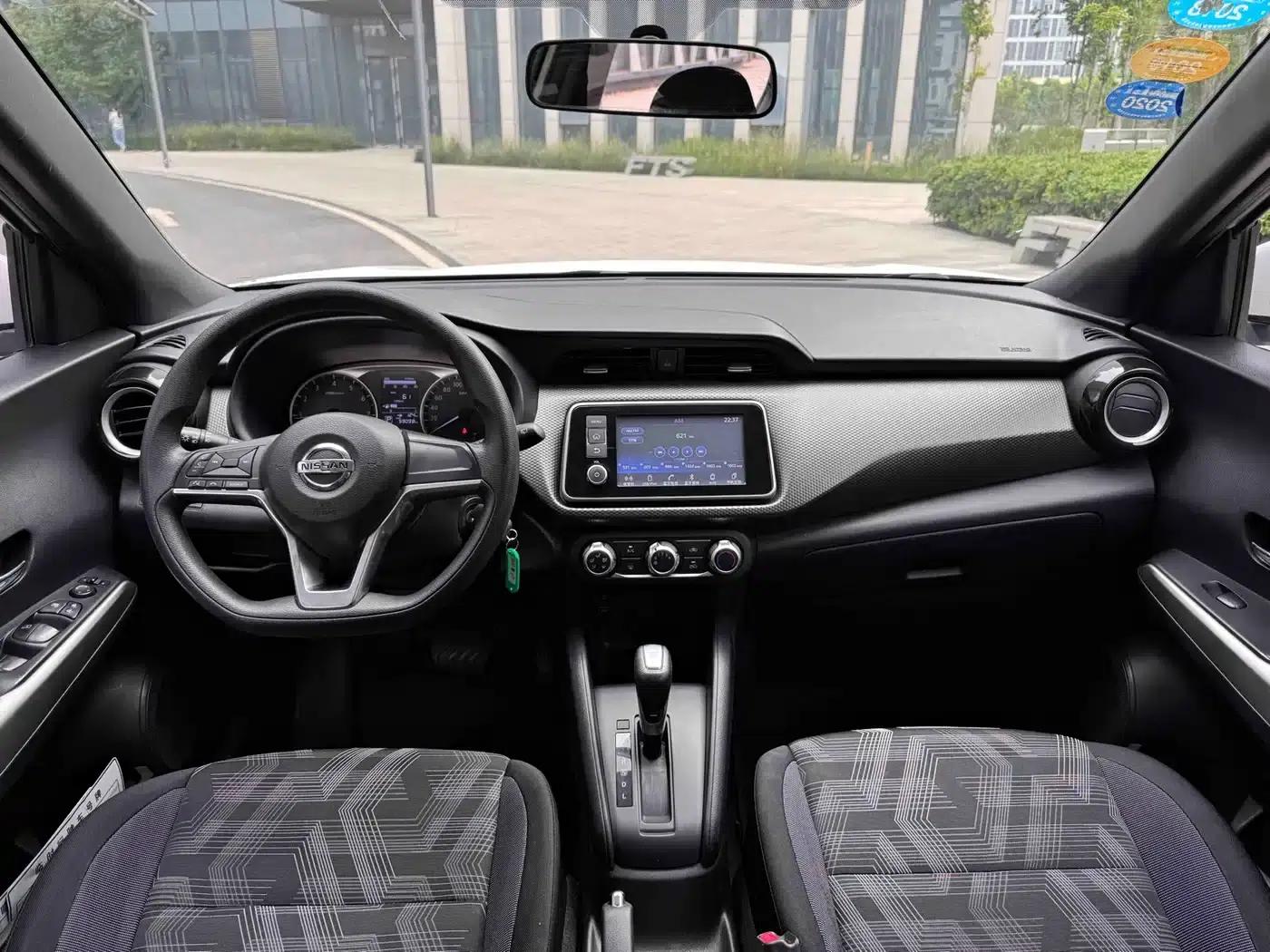 Nissan Kicks 2017 1.5L CVT Cool Edition — миниатюра 4