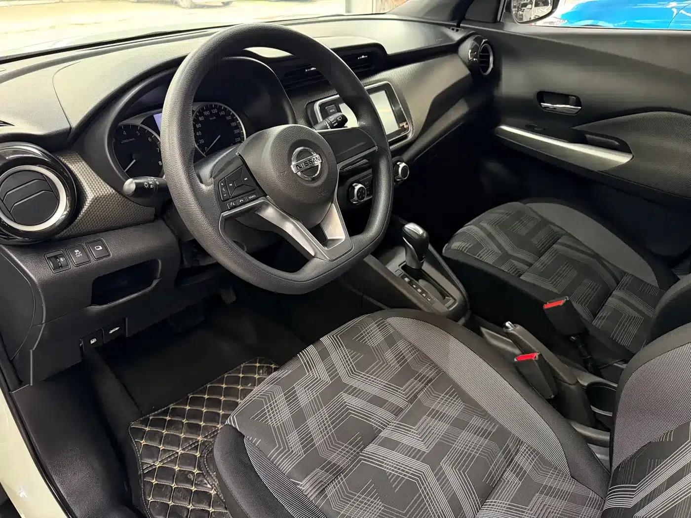 Nissan Kicks 2017 1.5L CVT Cool Edition — миниатюра 10