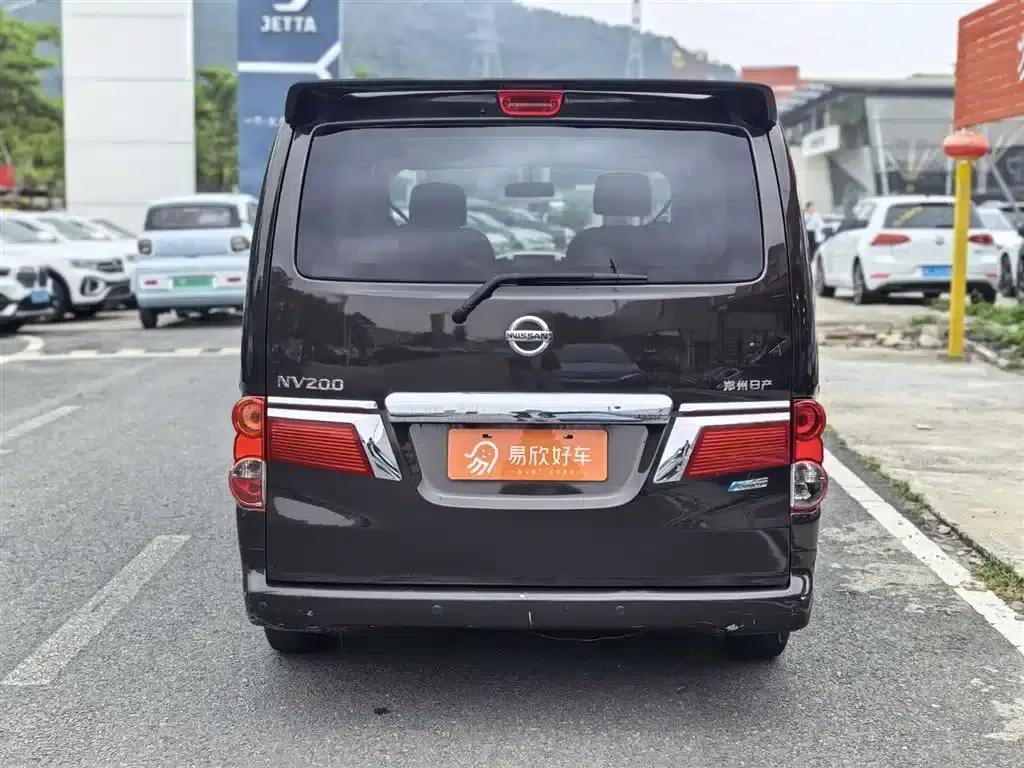 Nissan NV200 2014 1.6L CVT Premium Edition (National IV Emission Standard) — миниатюра 8