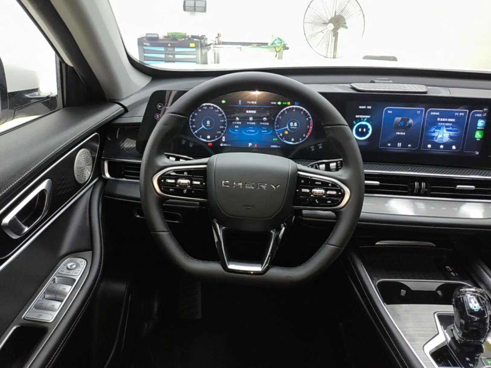 Chery Tiggo 7 PLUS 2023 Champion Edition 1.5TGDI DCT Prestige Model — миниатюра 14