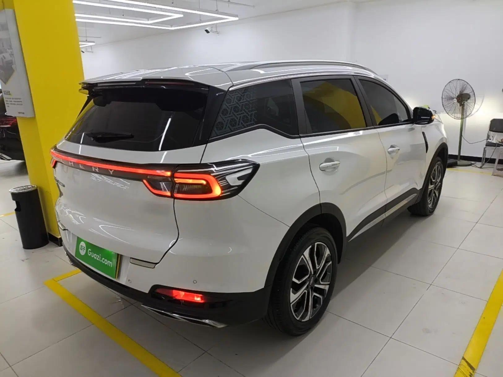 Chery Tiggo 7 PLUS 2023 Champion Edition 1.5TGDI DCT Prestige Model — миниатюра 6
