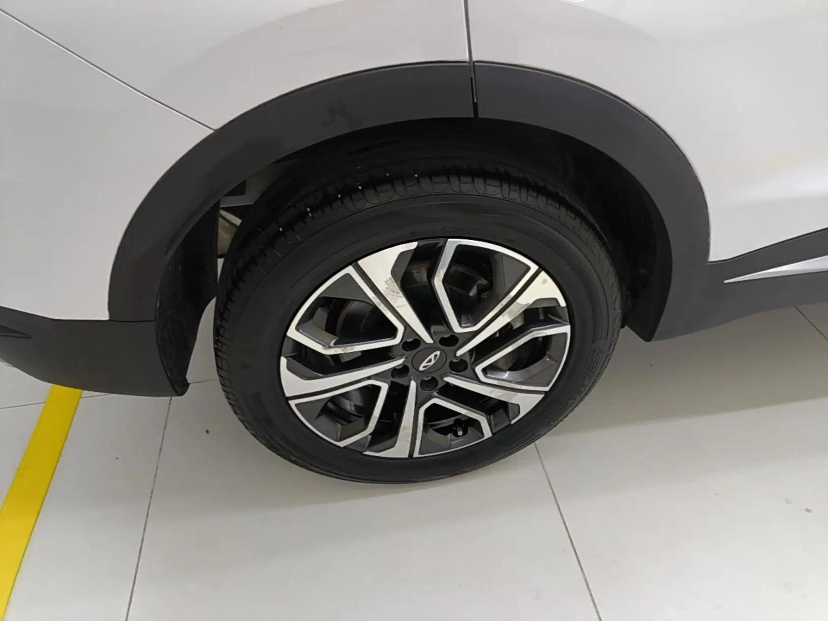 Chery Tiggo 7 PLUS 2023 Champion Edition 1.5TGDI DCT Prestige Model — миниатюра 10
