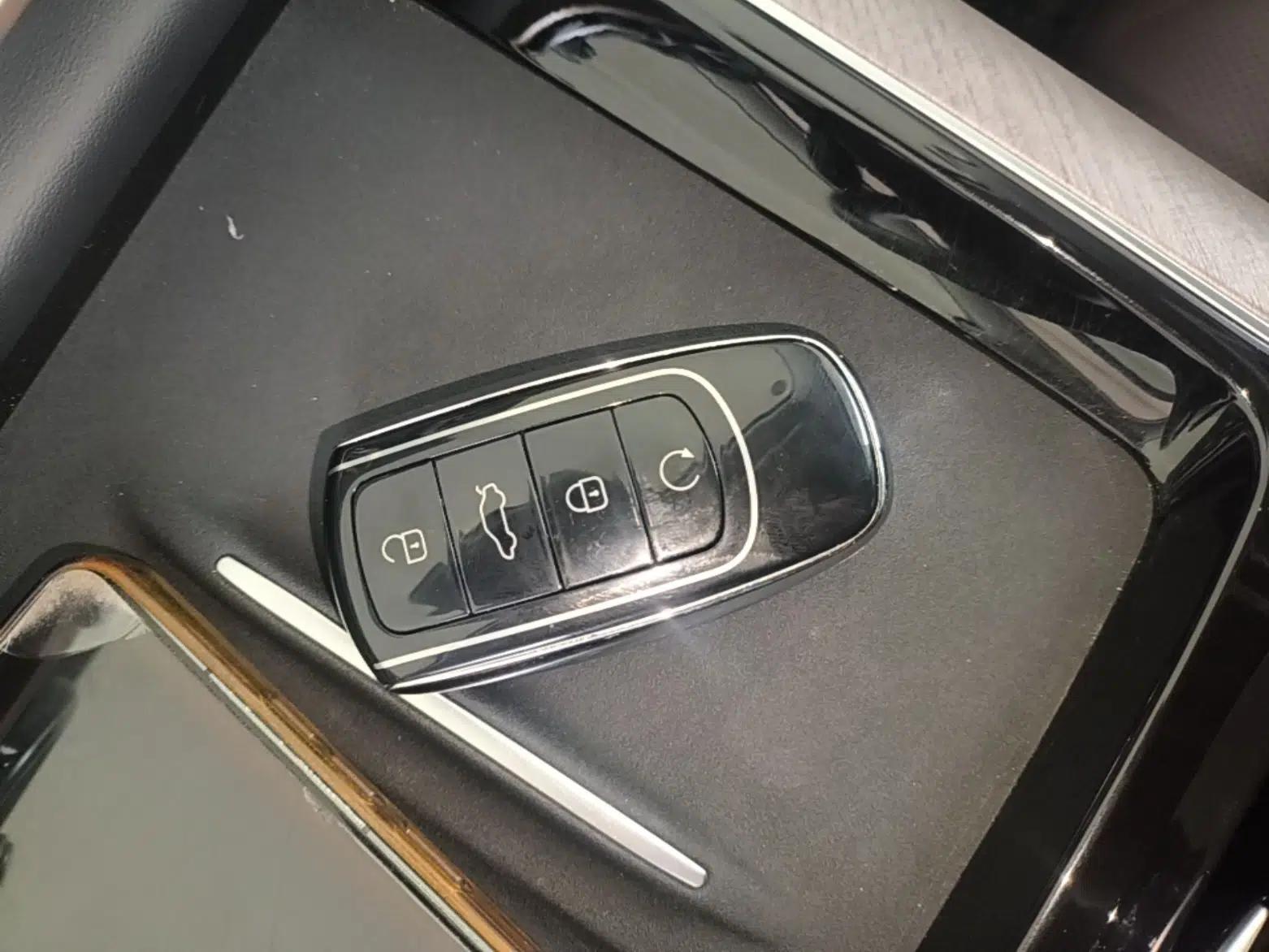 Chery Tiggo 9 C-DM 2025 1.5T 106KM Ultra-Comfort Edition 5 Seats Lithium-NMC — миниатюра 12