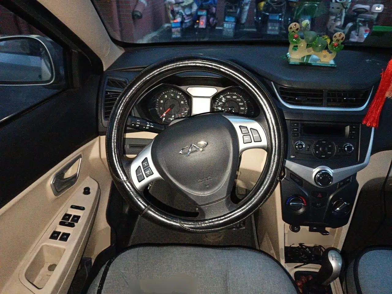 Chery Fengyun 2 2013 Hatchback 1.5L Manual Ruiyi Edition — миниатюра 11