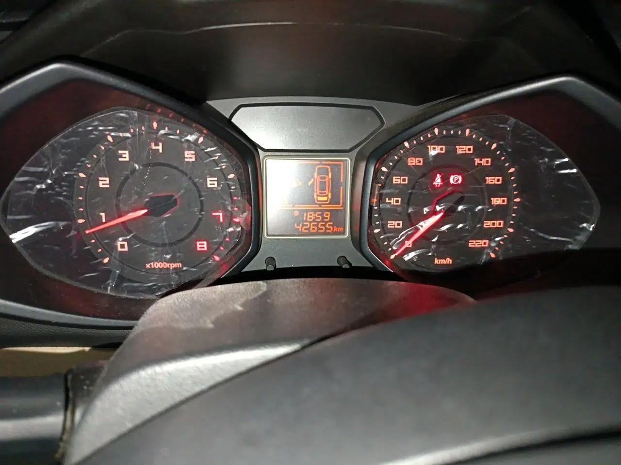 Chery Fengyun 2 2013 Hatchback 1.5L Manual Ruiyi Edition — миниатюра 13