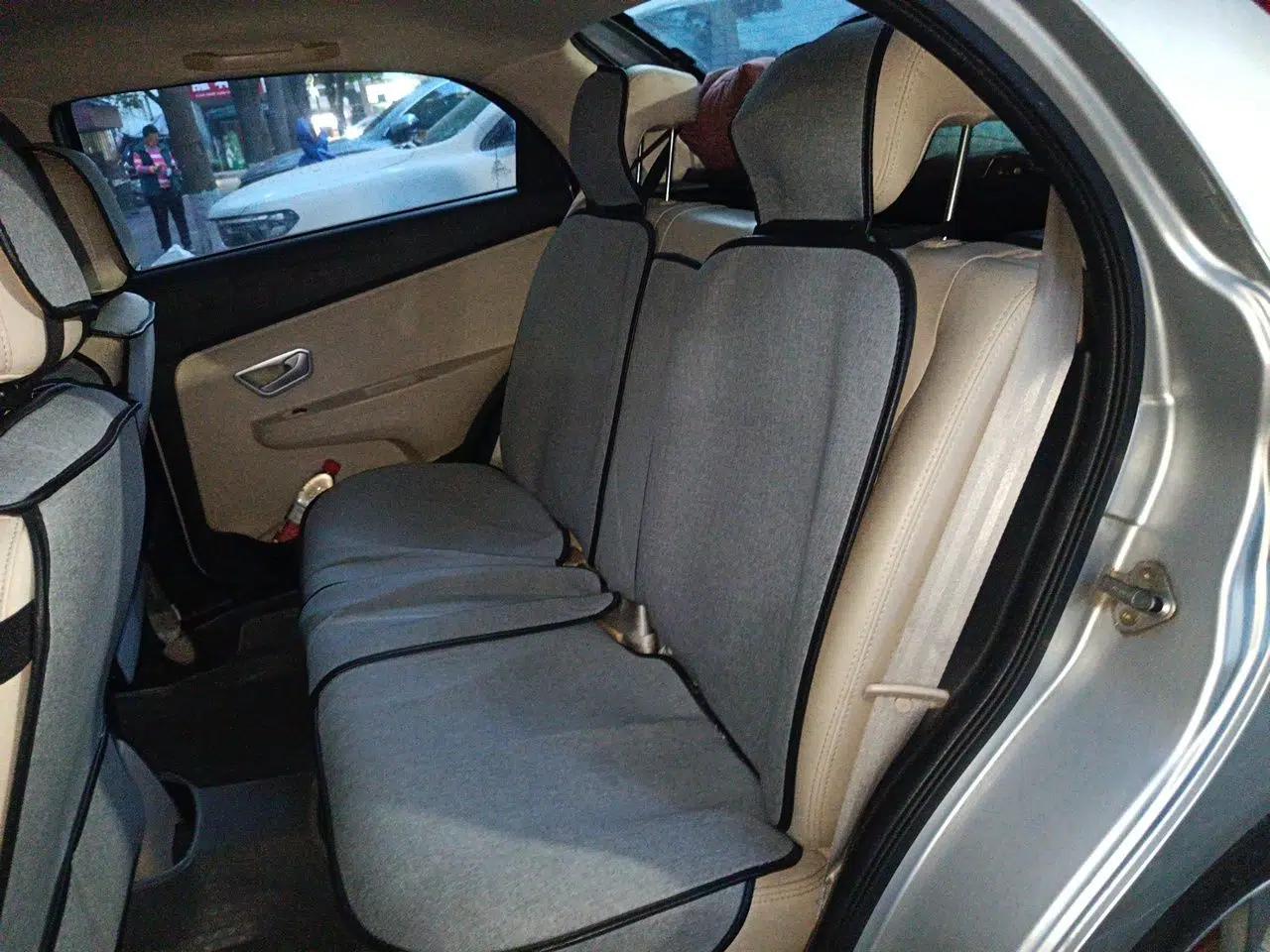 Chery Fengyun 2 2013 Hatchback 1.5L Manual Ruiyi Edition — миниатюра 18
