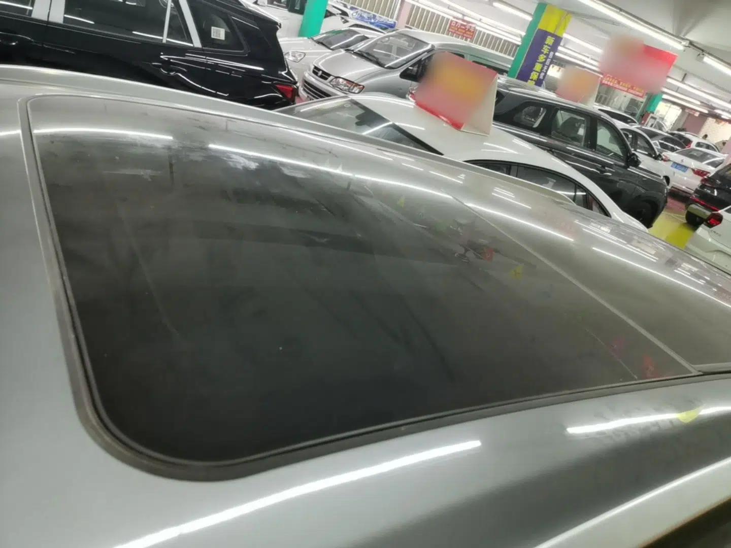 Chery Tiggo 7 C-DM 2025 1.5T 120KM Luxury Trim — миниатюра 11