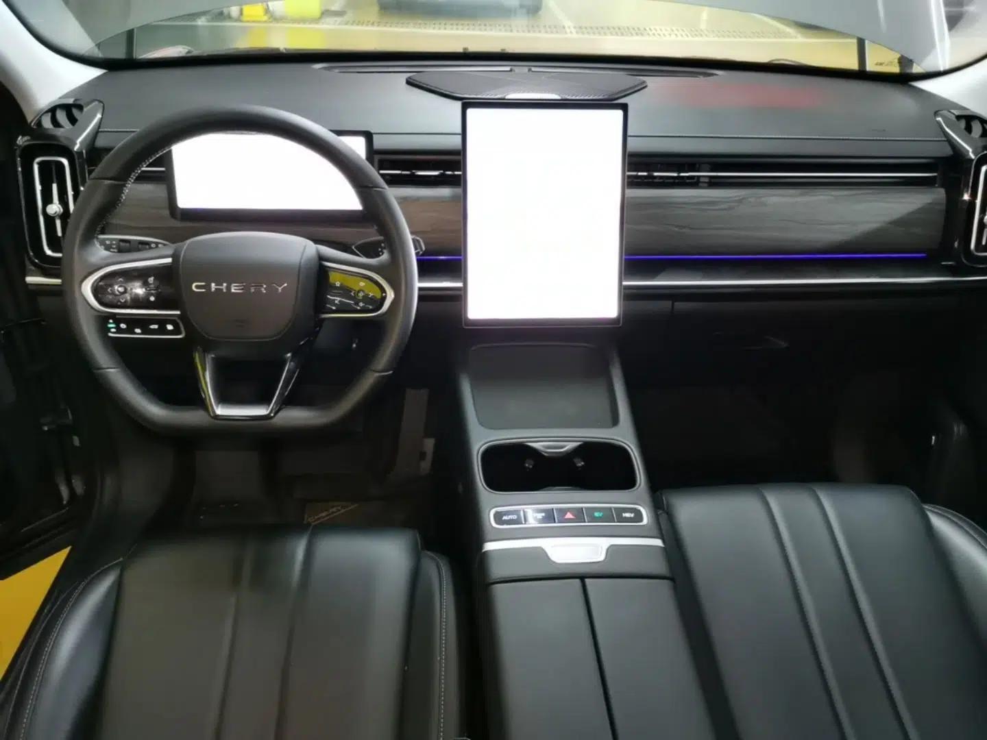Chery Tiggo 7 C-DM 2025 1.5T 120KM Luxury Trim — миниатюра 13