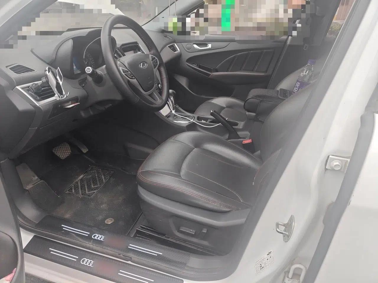 Chery Arrizo 7 2016 1.6L CVT ZhiXiang Edition — миниатюра 17