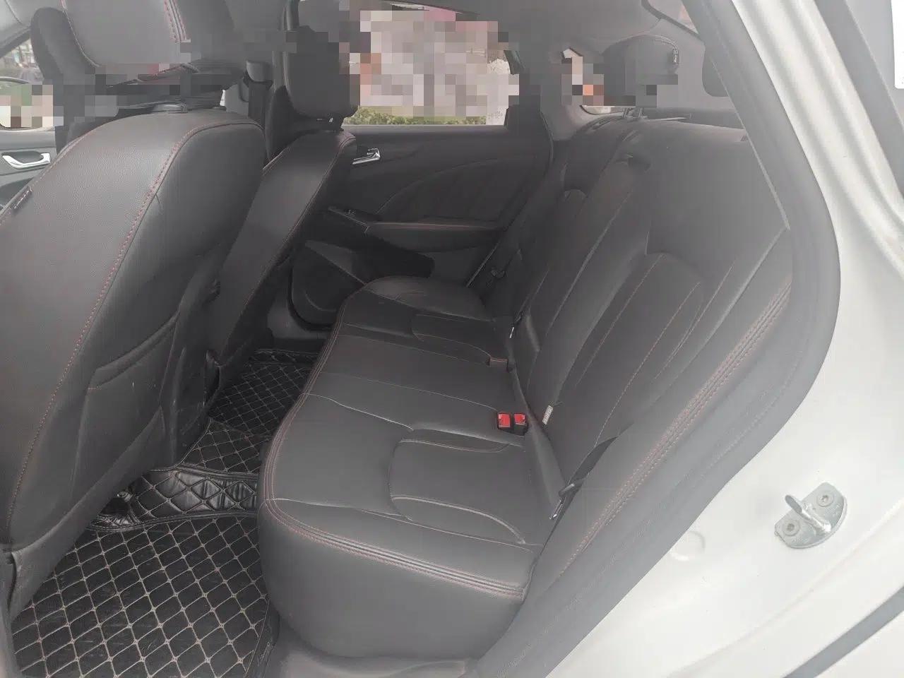 Chery Arrizo 7 2016 1.6L CVT ZhiXiang Edition — миниатюра 18