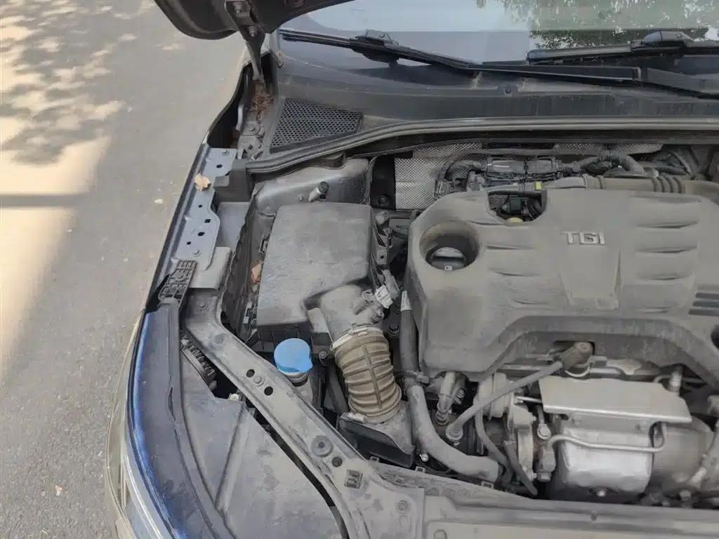 Roewe i6 MAX New Energy 2020 1.5T PHEV Cool Edition — миниатюра 21