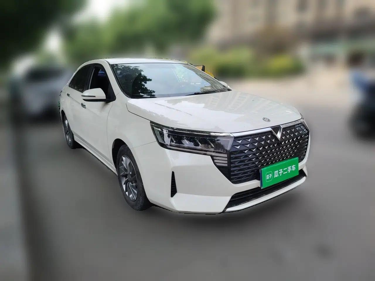 Venucia D60 2023 PLUS 1.6L XL CVT Yue Ling Edition — миниатюра 3