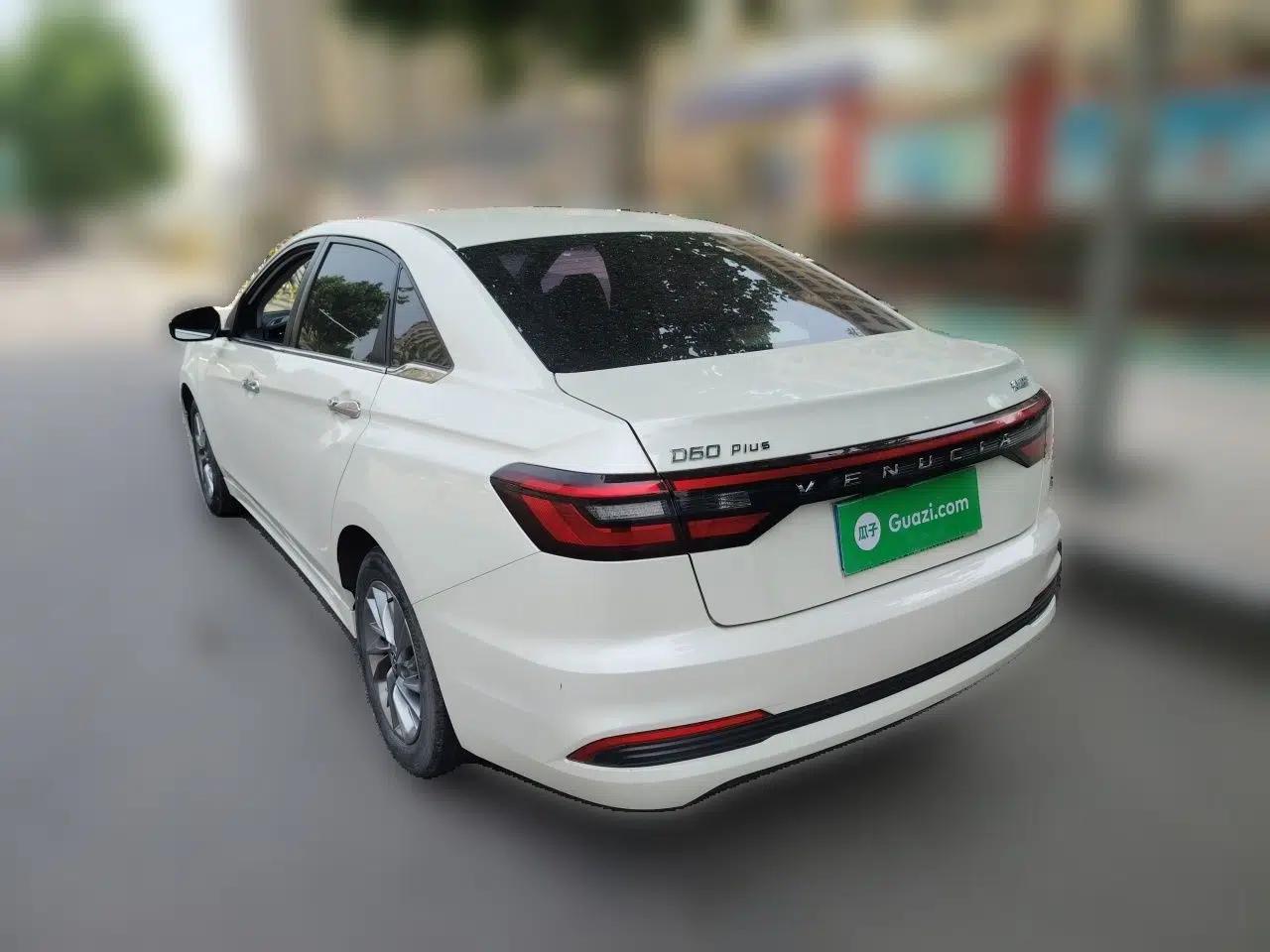 Venucia D60 2023 PLUS 1.6L XL CVT Yue Ling Edition — миниатюра 4