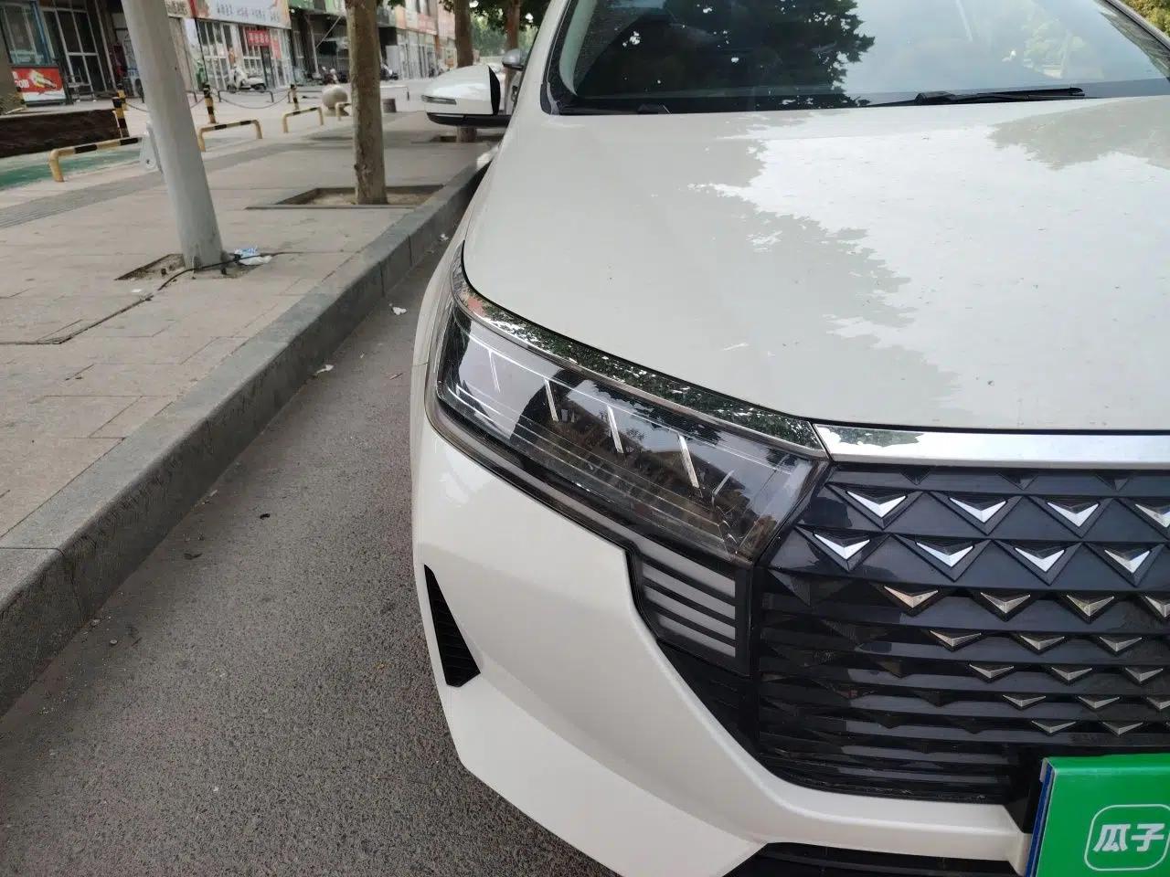 Venucia D60 2023 PLUS 1.6L XL CVT Yue Ling Edition — миниатюра 7