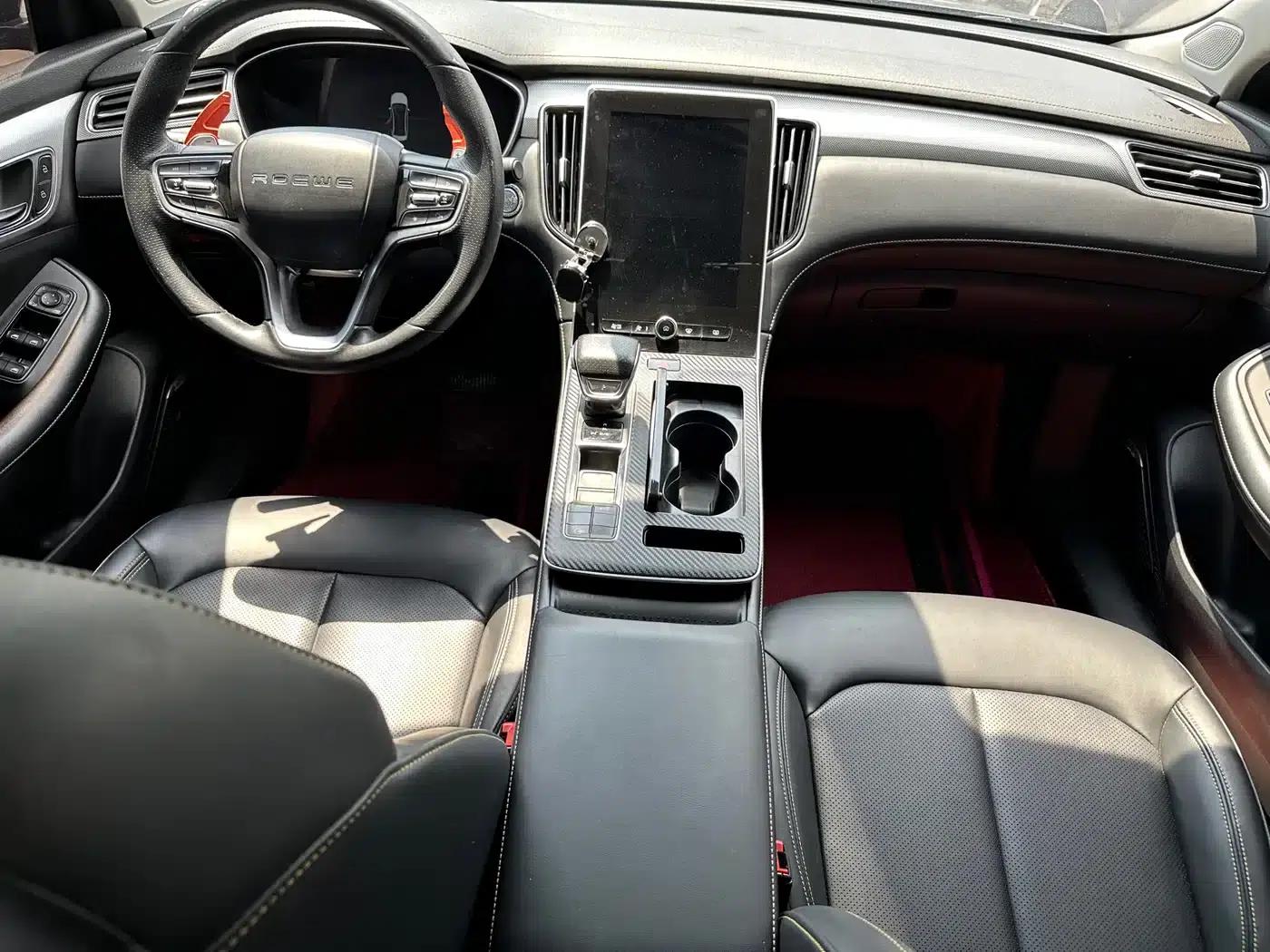 Roewe i6 MAX 2020 300TGI Automatic Cool and Intelligent Driving Edition — миниатюра 12