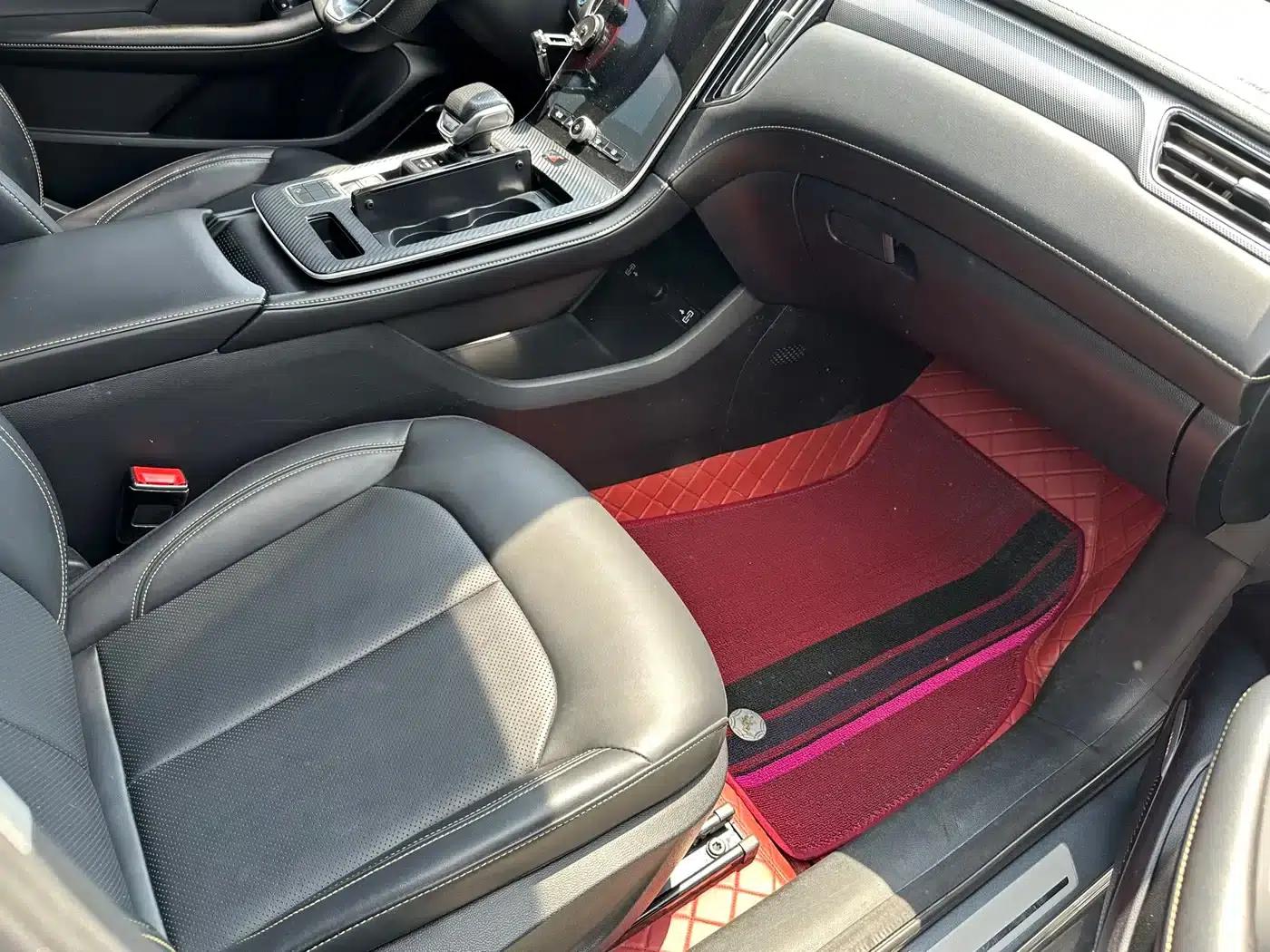 Roewe i6 MAX 2020 300TGI Automatic Cool and Intelligent Driving Edition — миниатюра 14