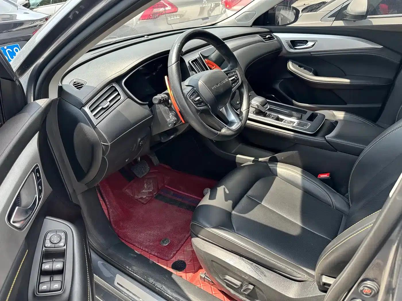 Roewe i6 MAX 2020 300TGI Automatic Cool and Intelligent Driving Edition — миниатюра 3