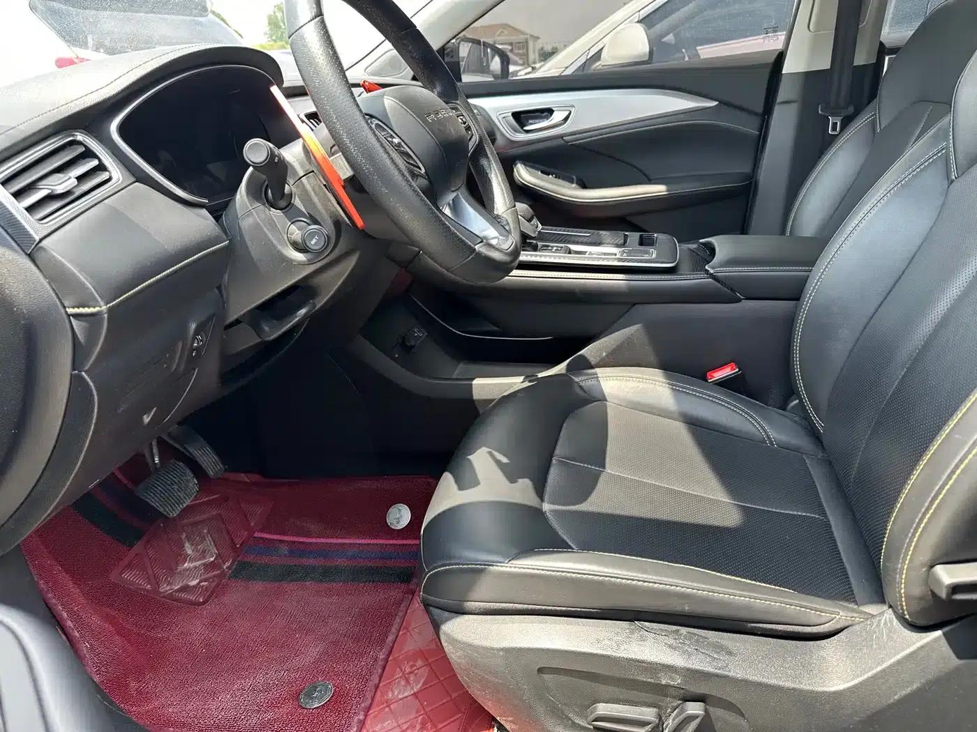 Roewe i6 MAX 2020 300TGI Automatic Cool and Intelligent Driving Edition — миниатюра 4