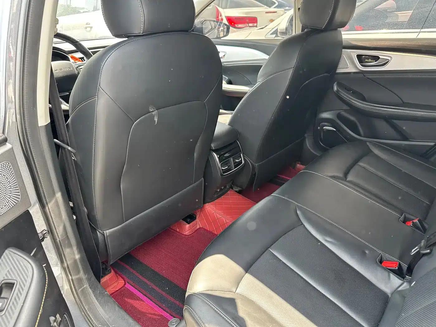 Roewe i6 MAX 2020 300TGI Automatic Cool and Intelligent Driving Edition — миниатюра 5