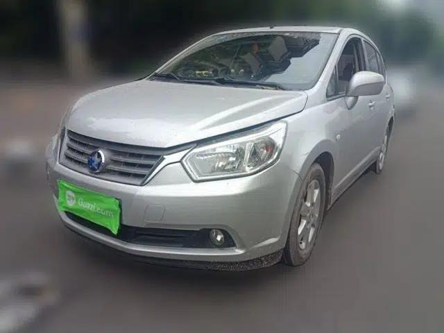 Venucia R50 2013 1.6L Manual Luxury Edition