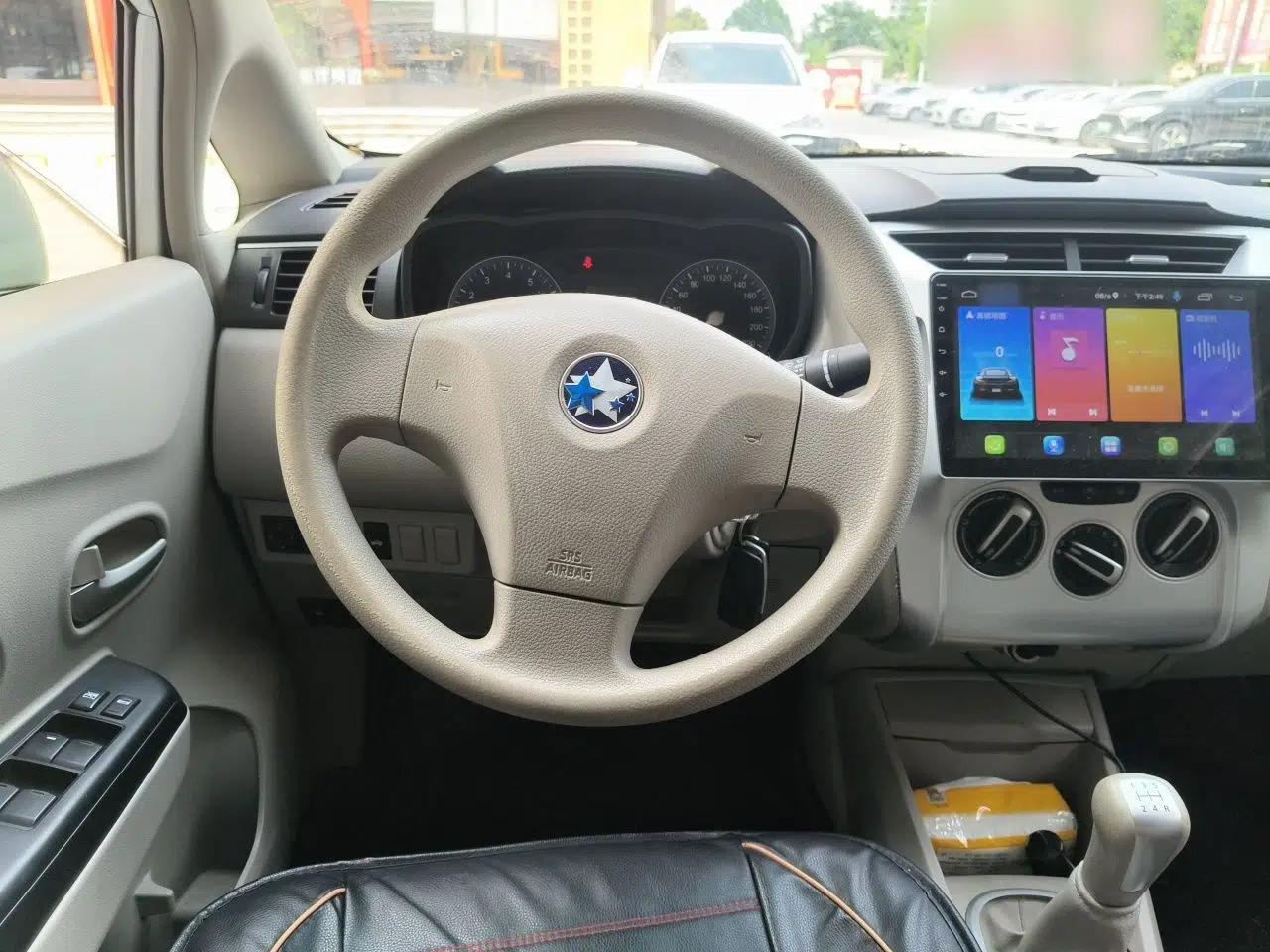 Venucia D50 2015 1.6L Manual Fashion Edition — миниатюра 11