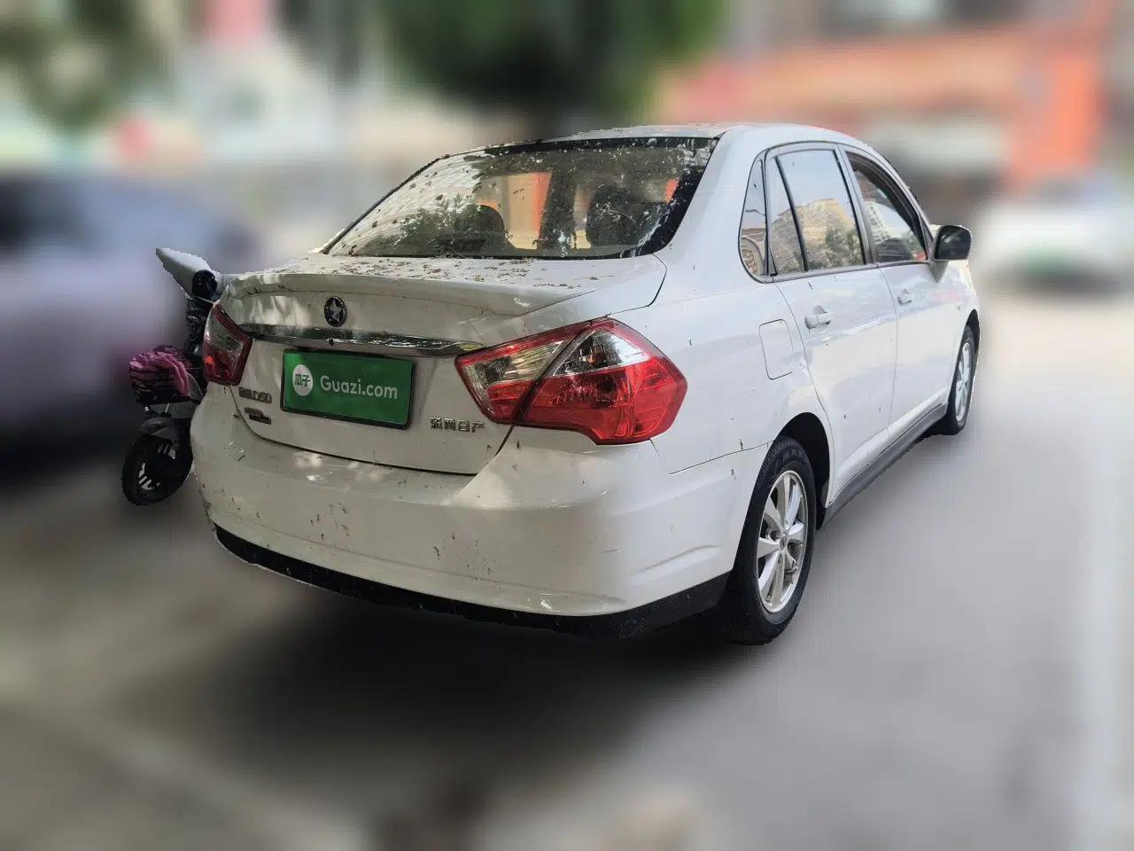 Venucia D50 2015 1.6L Manual Fashion Edition — миниатюра 6