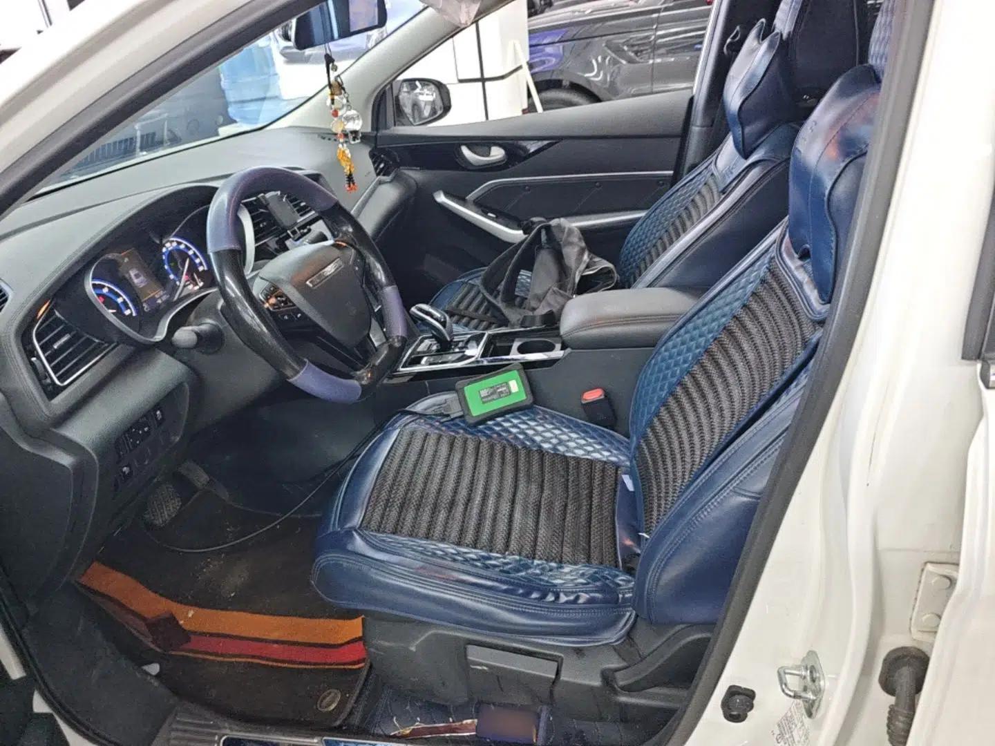 Venucia D60EV 2022 Standard Range T3 — миниатюра 18