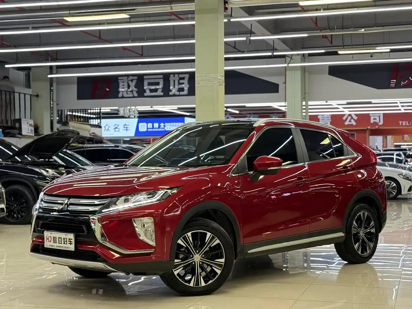 Eclipse Cross 2018 1.5T CVT 4WD True Self Edition — миниатюра 1