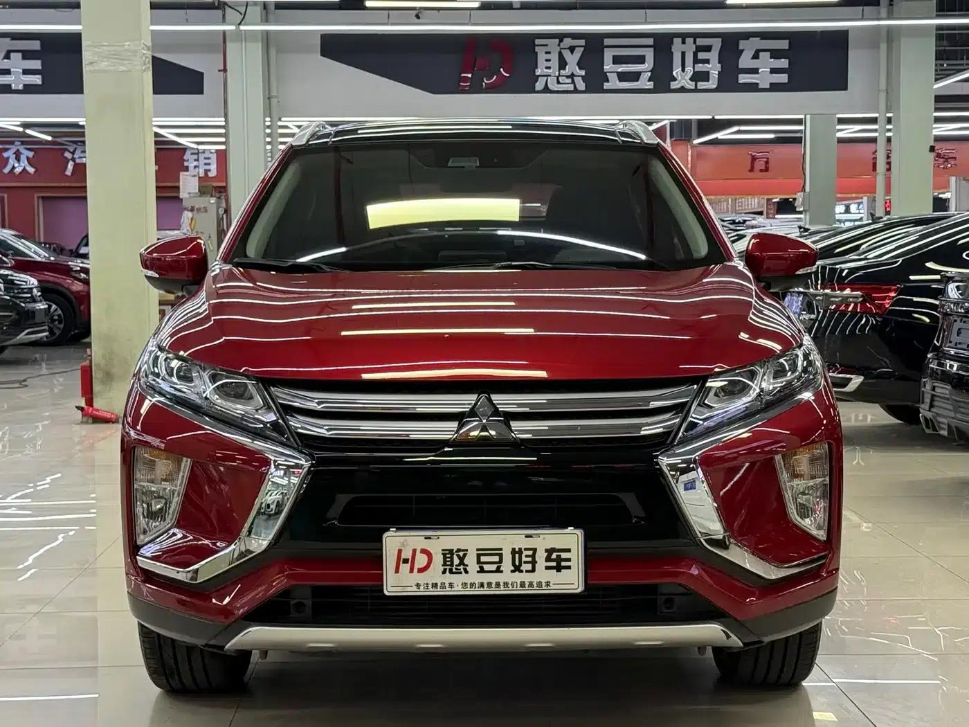 Eclipse Cross 2018 1.5T CVT 4WD True Self Edition — миниатюра 18