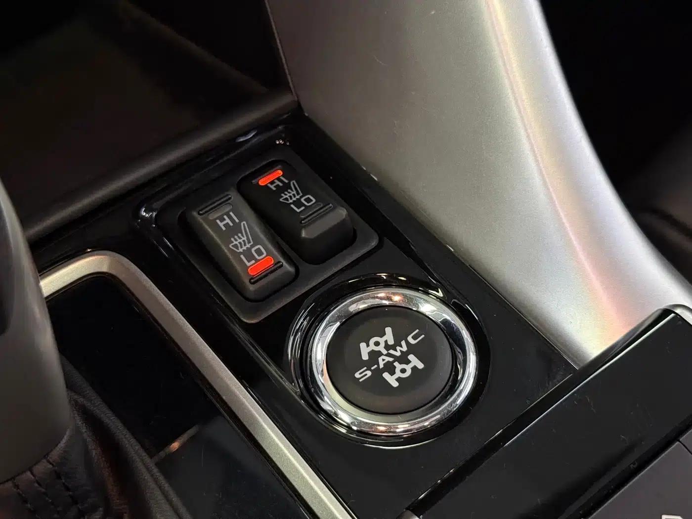 Eclipse Cross 2018 1.5T CVT 4WD True Self Edition — миниатюра 10