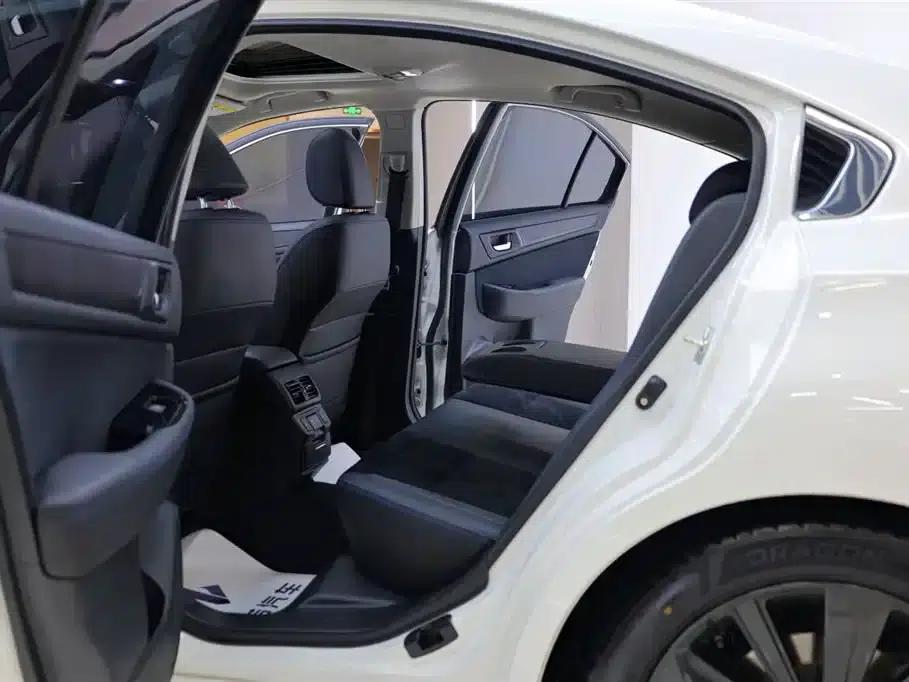 Legacy 2020 Facelift 2.5i AWD Glory Edition EyeSight — миниатюра 29