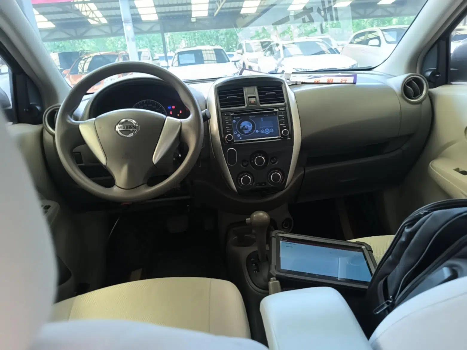 Nissan Sunny 2015 1.5XE CVT Comfort Edition — миниатюра 13