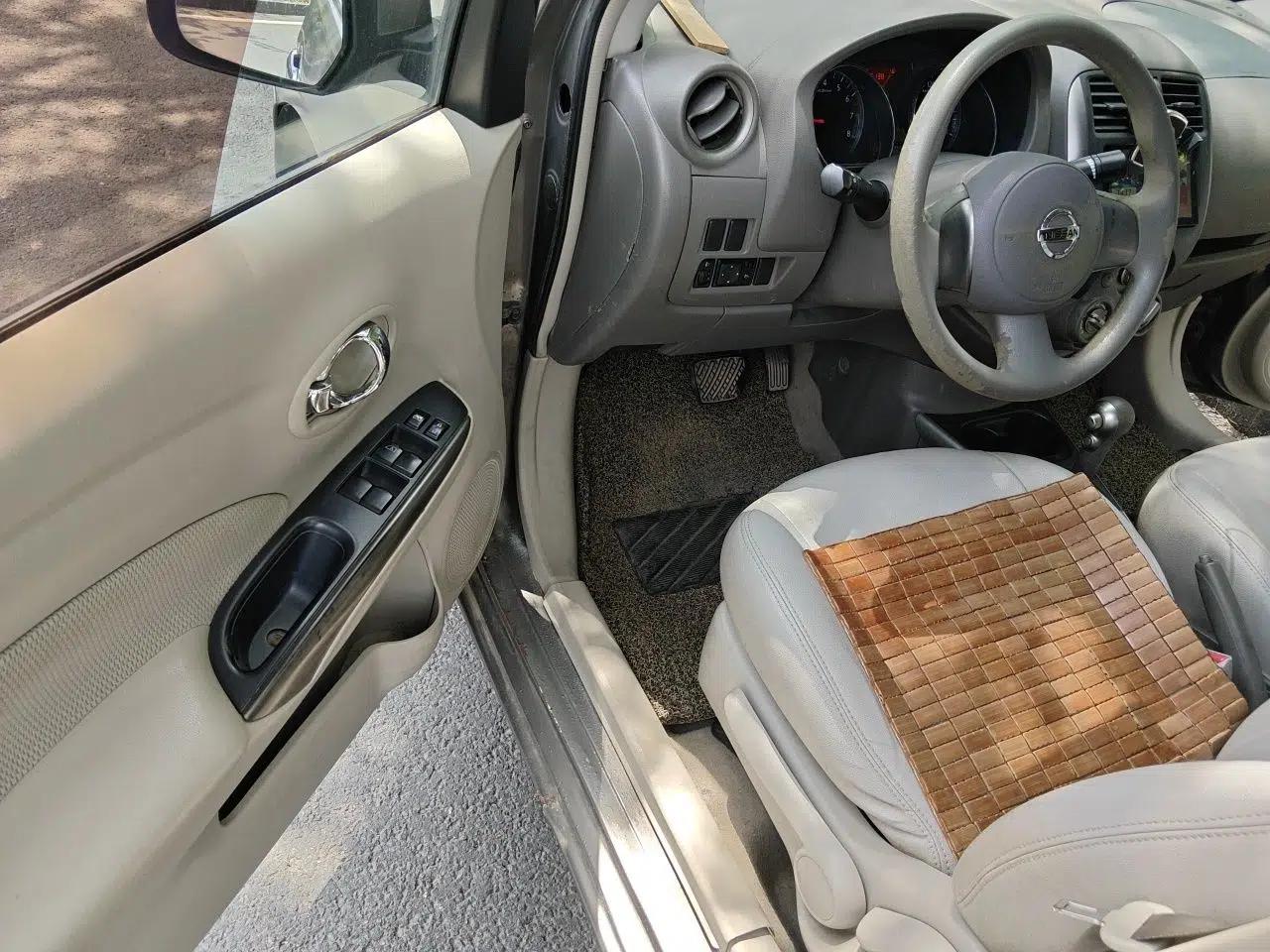 Nissan Sunny 2011 1.5XL CVT Luxury Edition — миниатюра 17