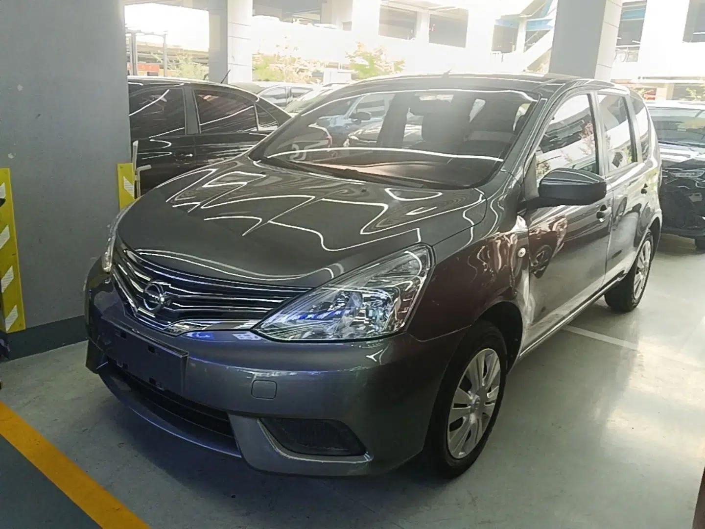 Nissan Livina 2015 1.6XE Manual Comfort Edition — миниатюра 1
