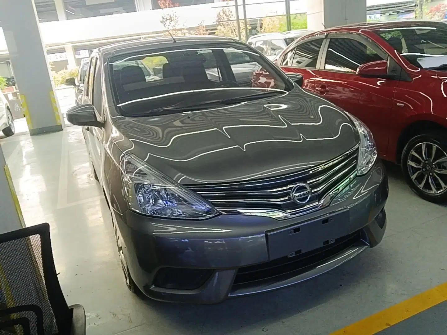 Nissan Livina 2015 1.6XE Manual Comfort Edition — миниатюра 6