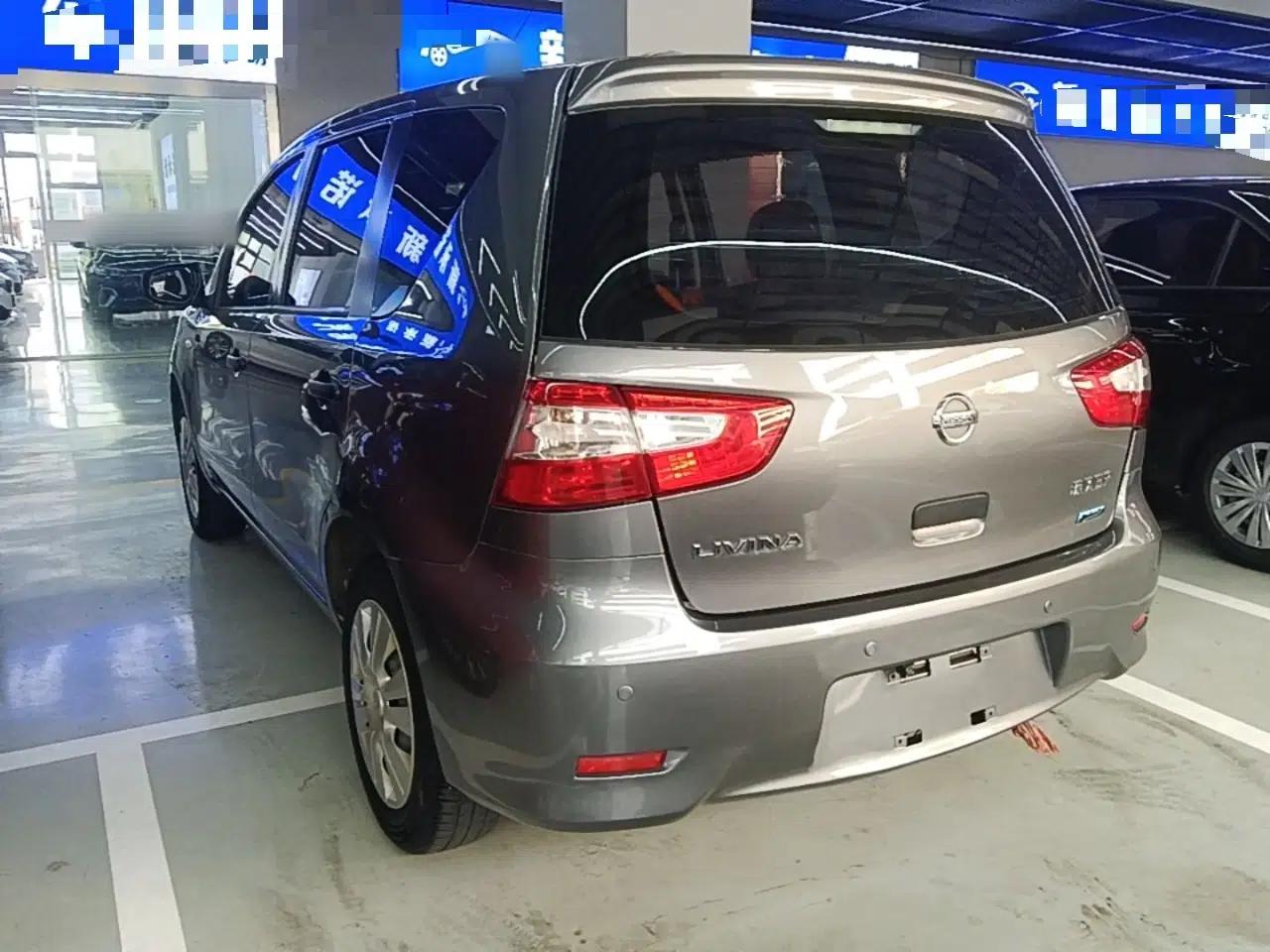 Nissan Livina 2015 1.6XE Manual Comfort Edition — миниатюра 7