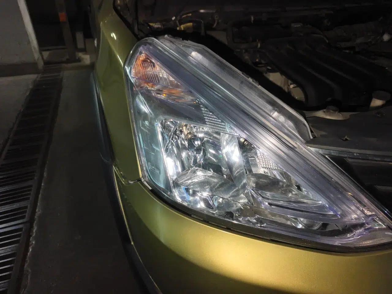 Nissan Livina 2013 JINRUI 1.6XV CVT Luxury Edition — миниатюра 7