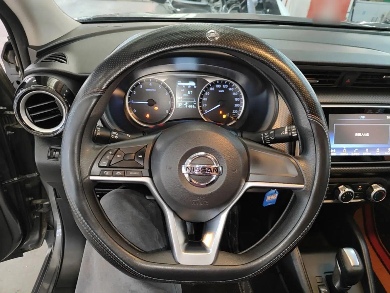 Nissan Kicks 2021 1.5L XL CVT Cool Enjoyment Edition — миниатюра 14