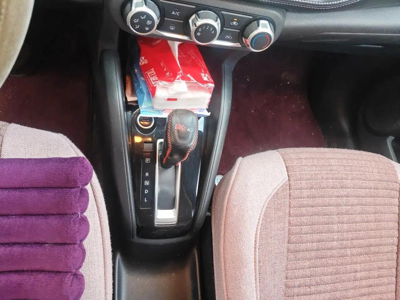 Nissan Kicks 2017 1.5L CVT Smart Drive Edition — миниатюра 15