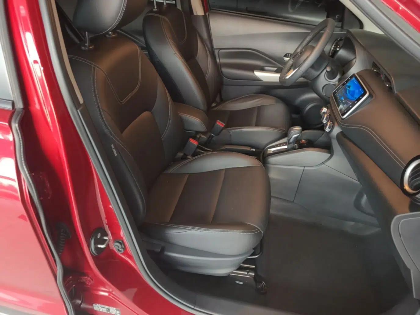 Nissan Kicks 2021 1.5L XV CVT Smart Connect Luxury Edition — миниатюра 23