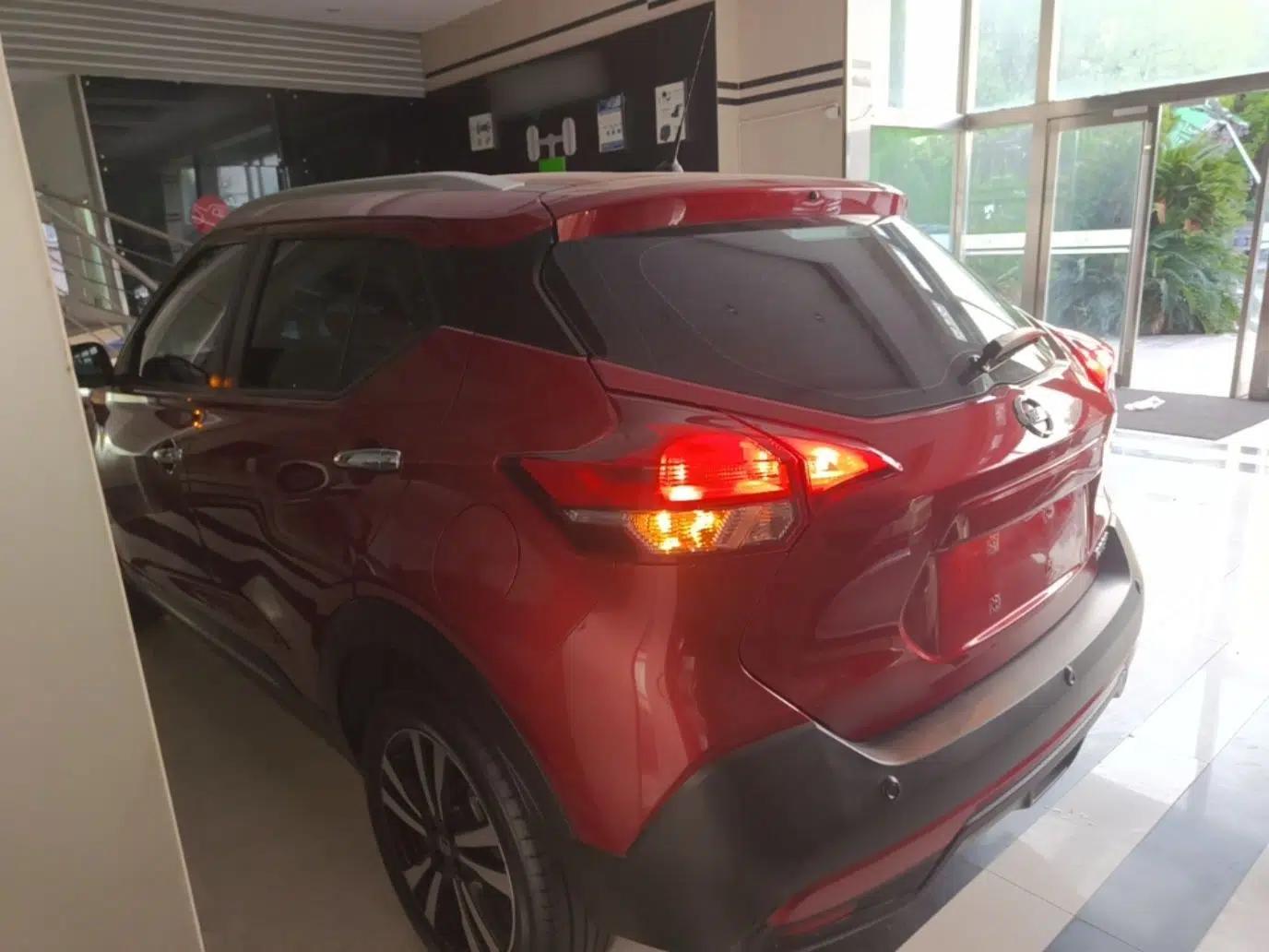 Nissan Kicks 2021 1.5L XV CVT Smart Connect Luxury Edition — миниатюра 7