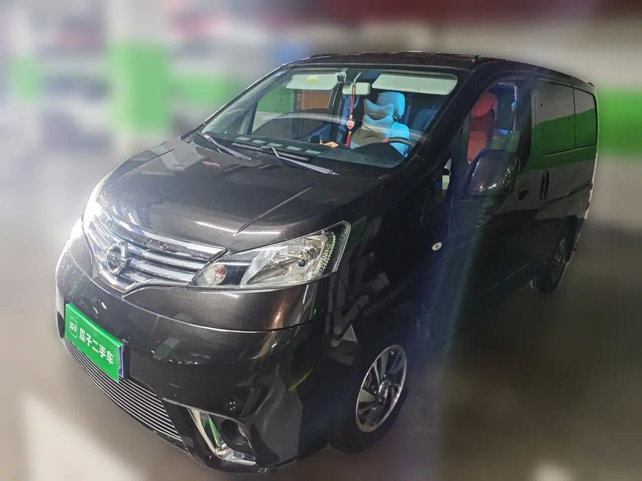 Nissan NV200 2018 1.6L CVT Luxury Model — миниатюра 1