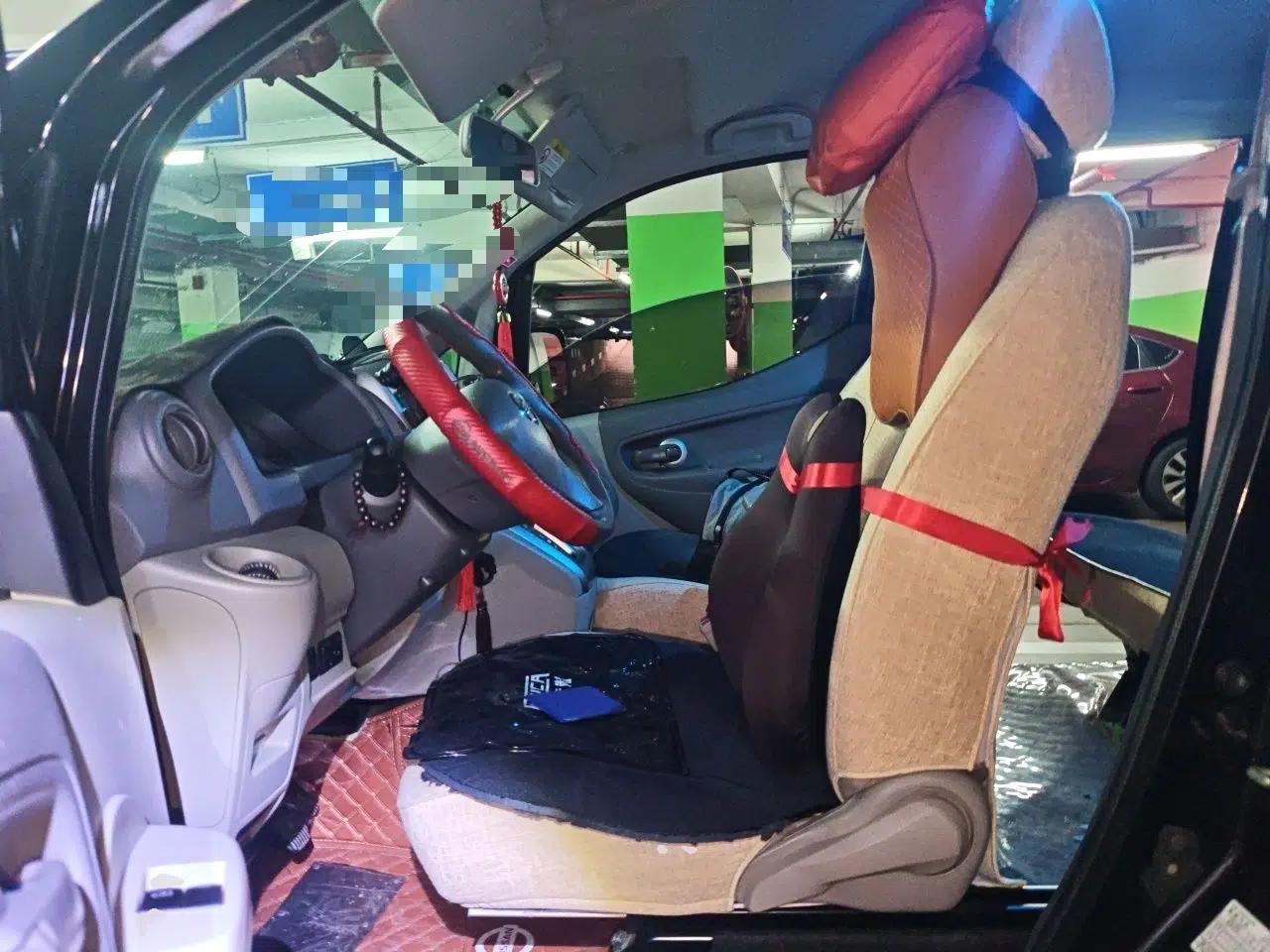 Nissan NV200 2018 1.6L CVT Luxury Model — миниатюра 16