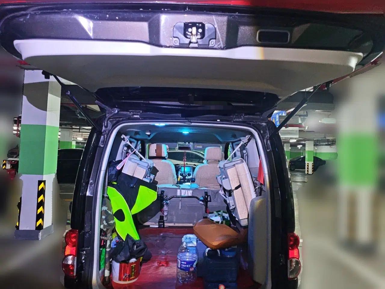 Nissan NV200 2018 1.6L CVT Luxury Model — миниатюра 20