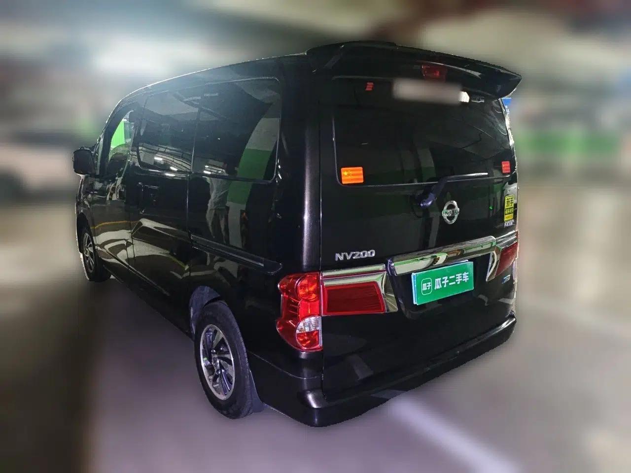 Nissan NV200 2018 1.6L CVT Luxury Model — миниатюра 4