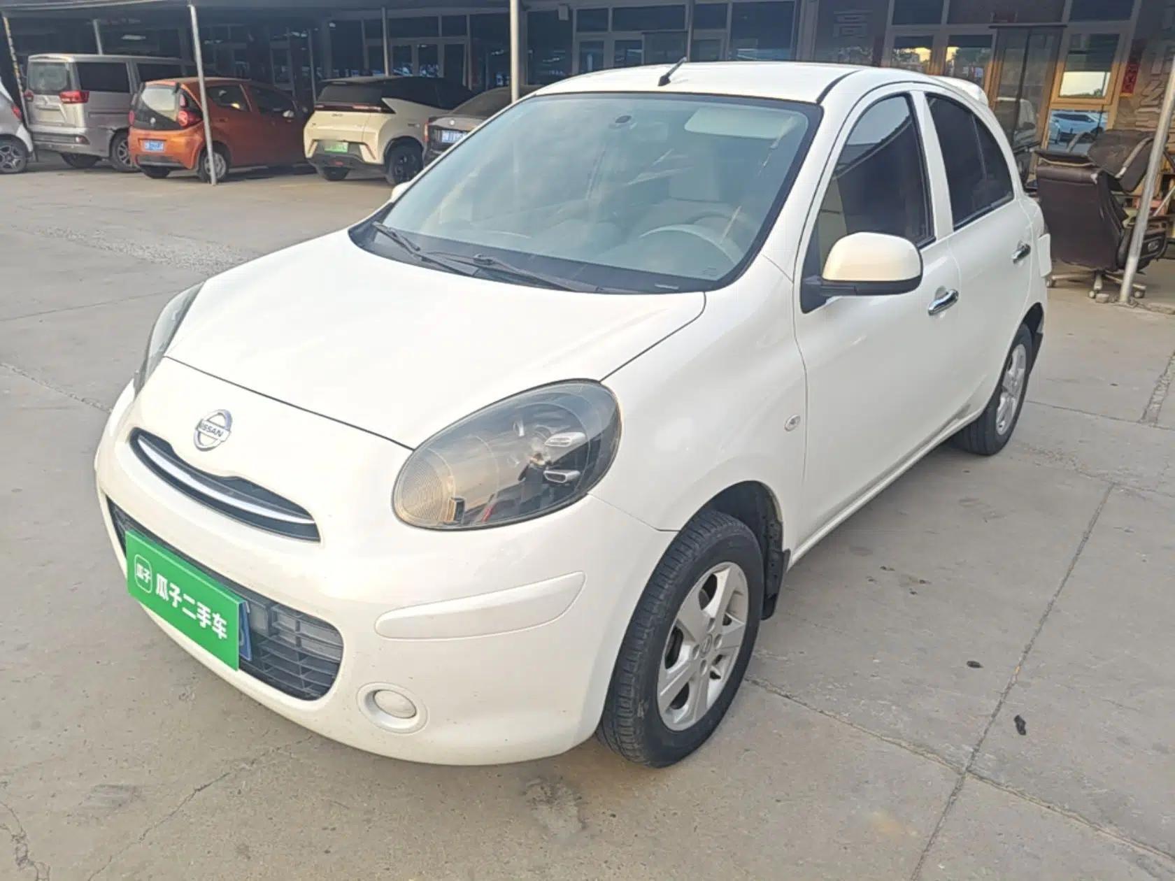 Nissan March 2010 1.5L Manual E-Xuan Edition — миниатюра 1