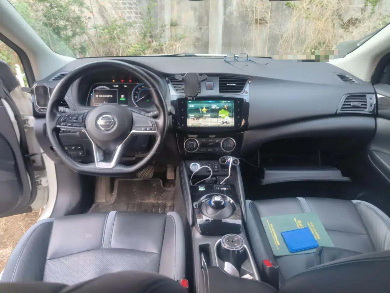 Nissan Sylphy EV 2018 ZhiZun Edition — миниатюра 18
